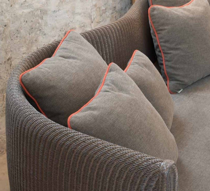 Canapé YOKO 170 cm avec coussin d'assise CAT.B