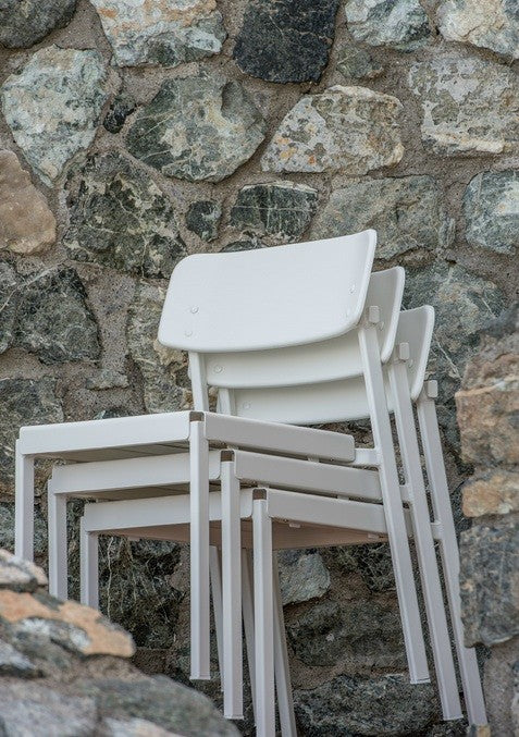 Chaise empilable SHINE