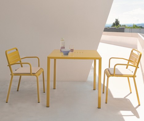 Table carrée URBAN 80 x 80 cm