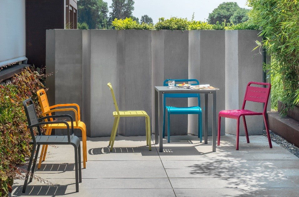 Table carrée URBAN 80 x 80 cm